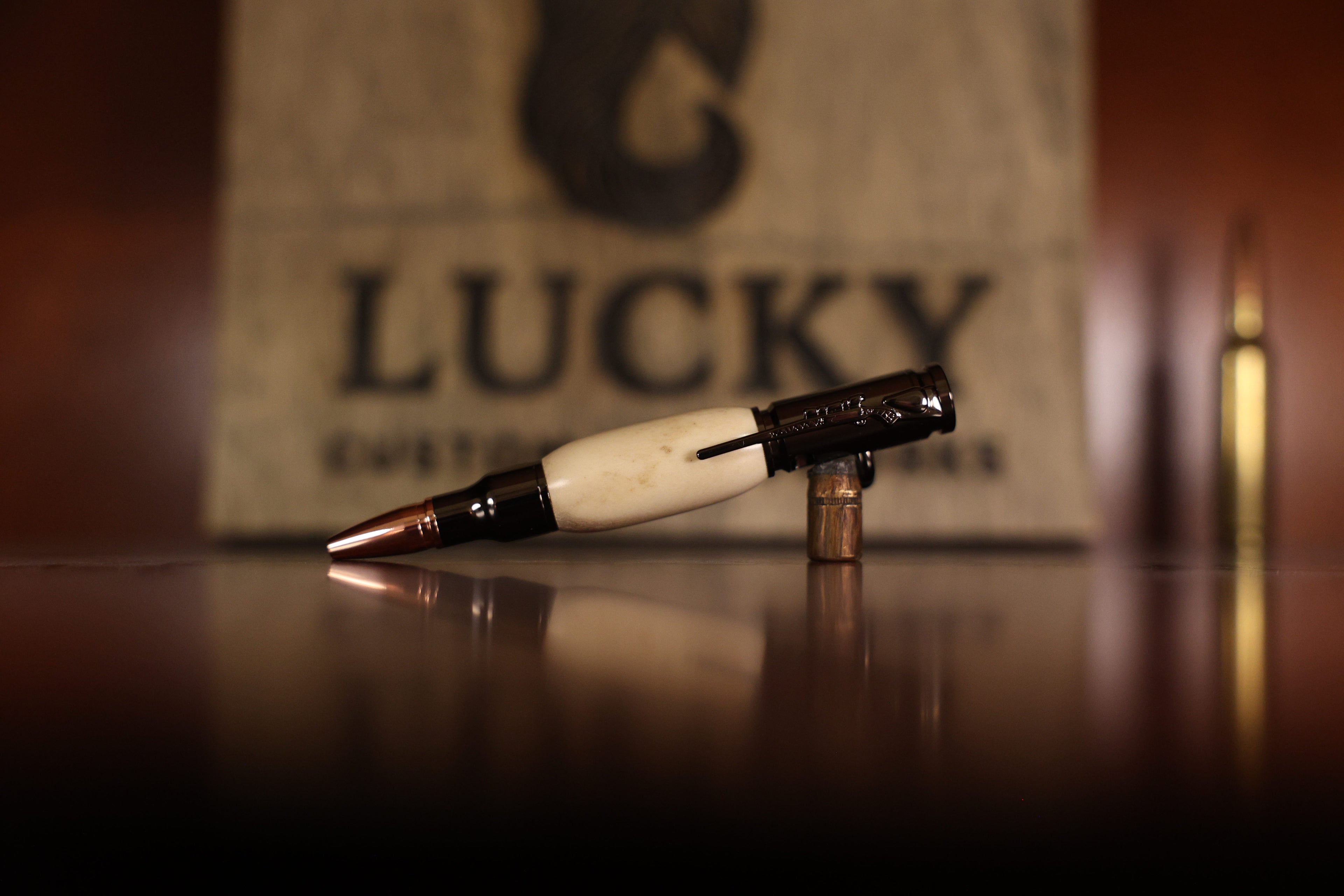 (GUN-METAL) MINI BOLT ACTION - DEER ANTLER BALLPOINT PEN